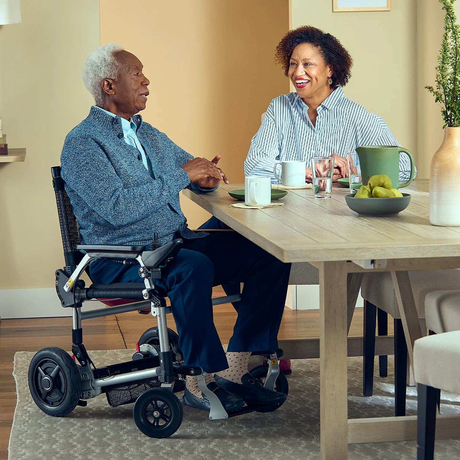 Journey Zoomer® Lightweight Folding Power Chair - Image 3